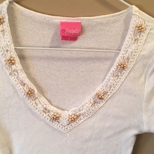 White Tee Shirt w/ lace/ wooden beading Size S